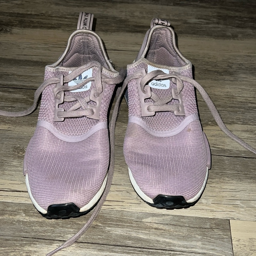 Adidas NMD’s purple/lilac